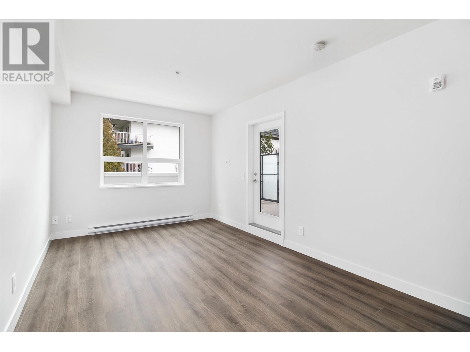 309 5523 Hastings Street, Burnaby, British Columbia  V5B 1R2 - Photo 8 - R2865425
