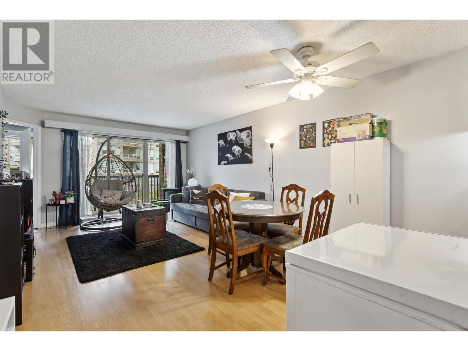 325 9847 Manchester Drive, Burnaby, British Columbia  V3N 4P4 - Photo 5 - R2865463