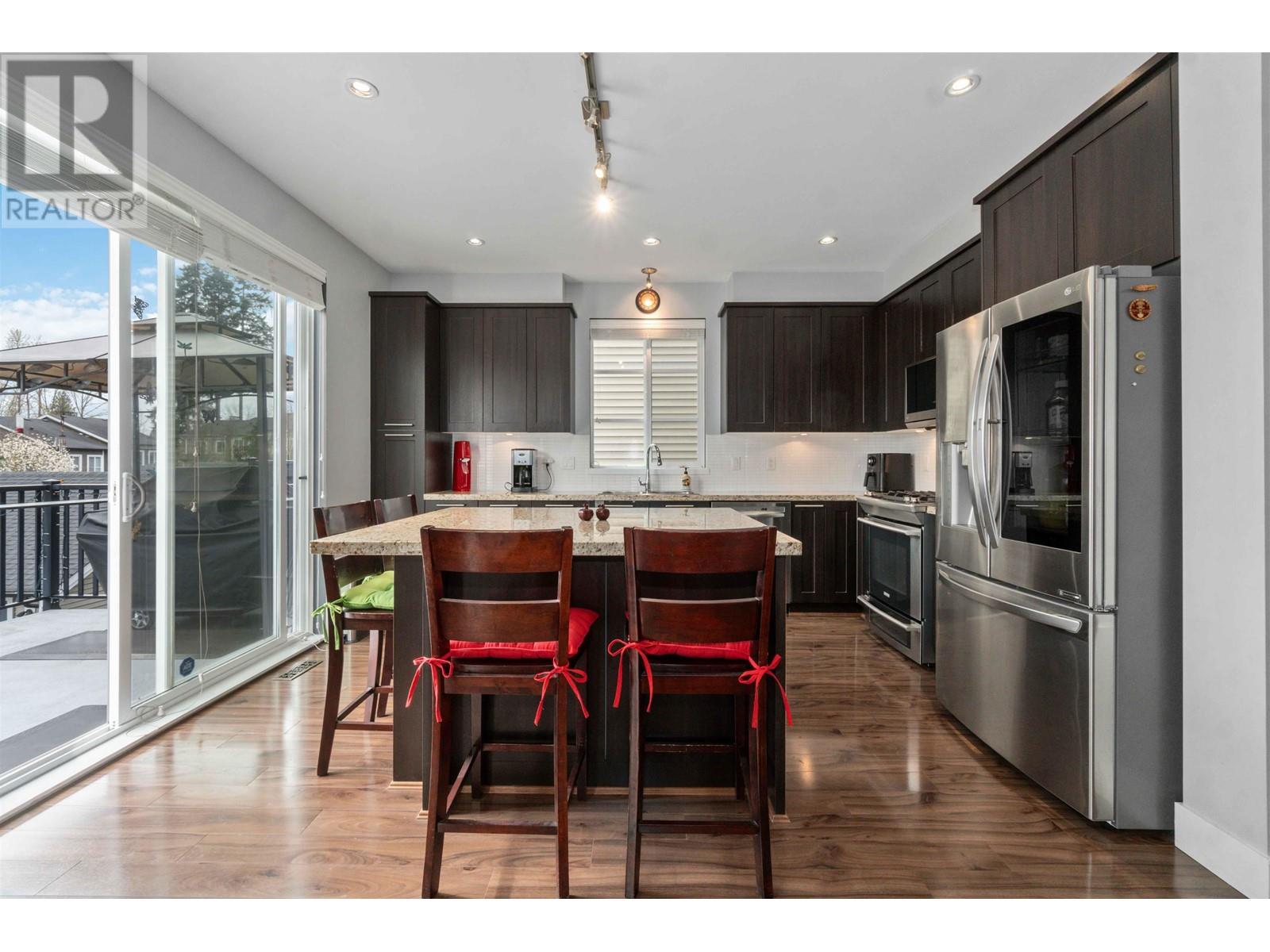 3446 Darwin Avenue, Coquitlam, British Columbia  V3B 3H7 - Photo 12 - R2865356