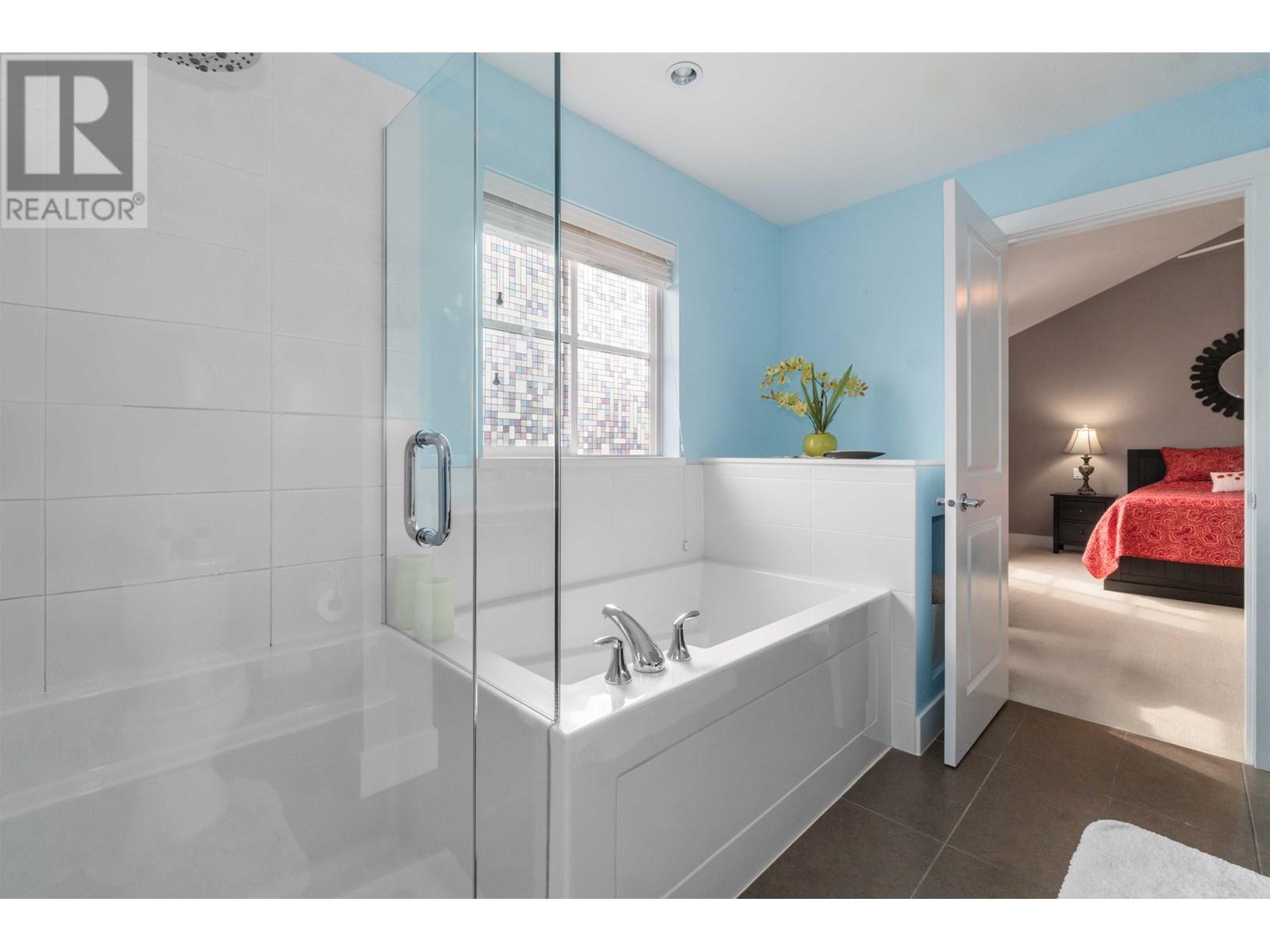 3446 Darwin Avenue, Coquitlam, British Columbia  V3B 3H7 - Photo 24 - R2865356