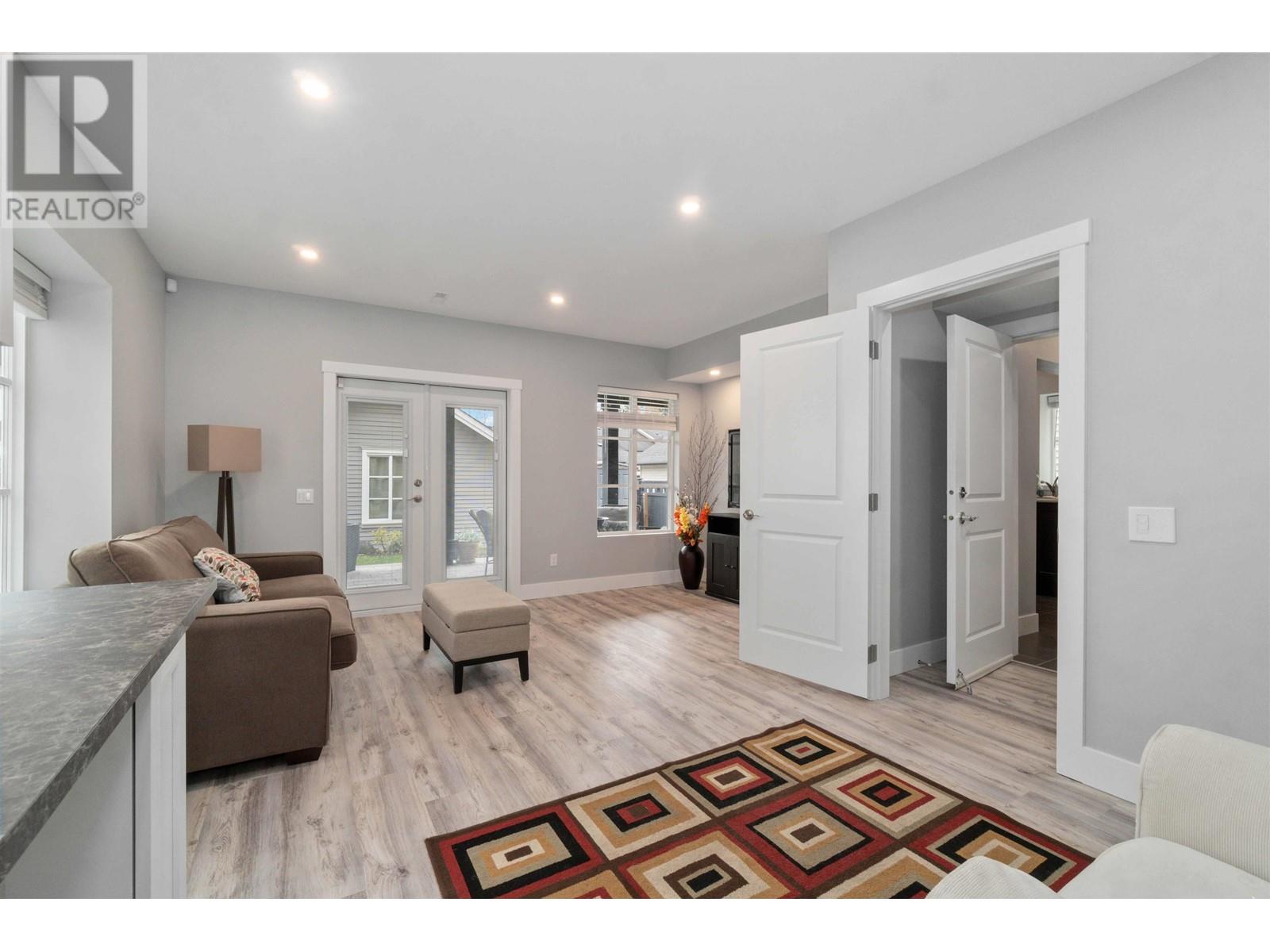 3446 Darwin Avenue, Coquitlam, British Columbia  V3B 3H7 - Photo 28 - R2865356