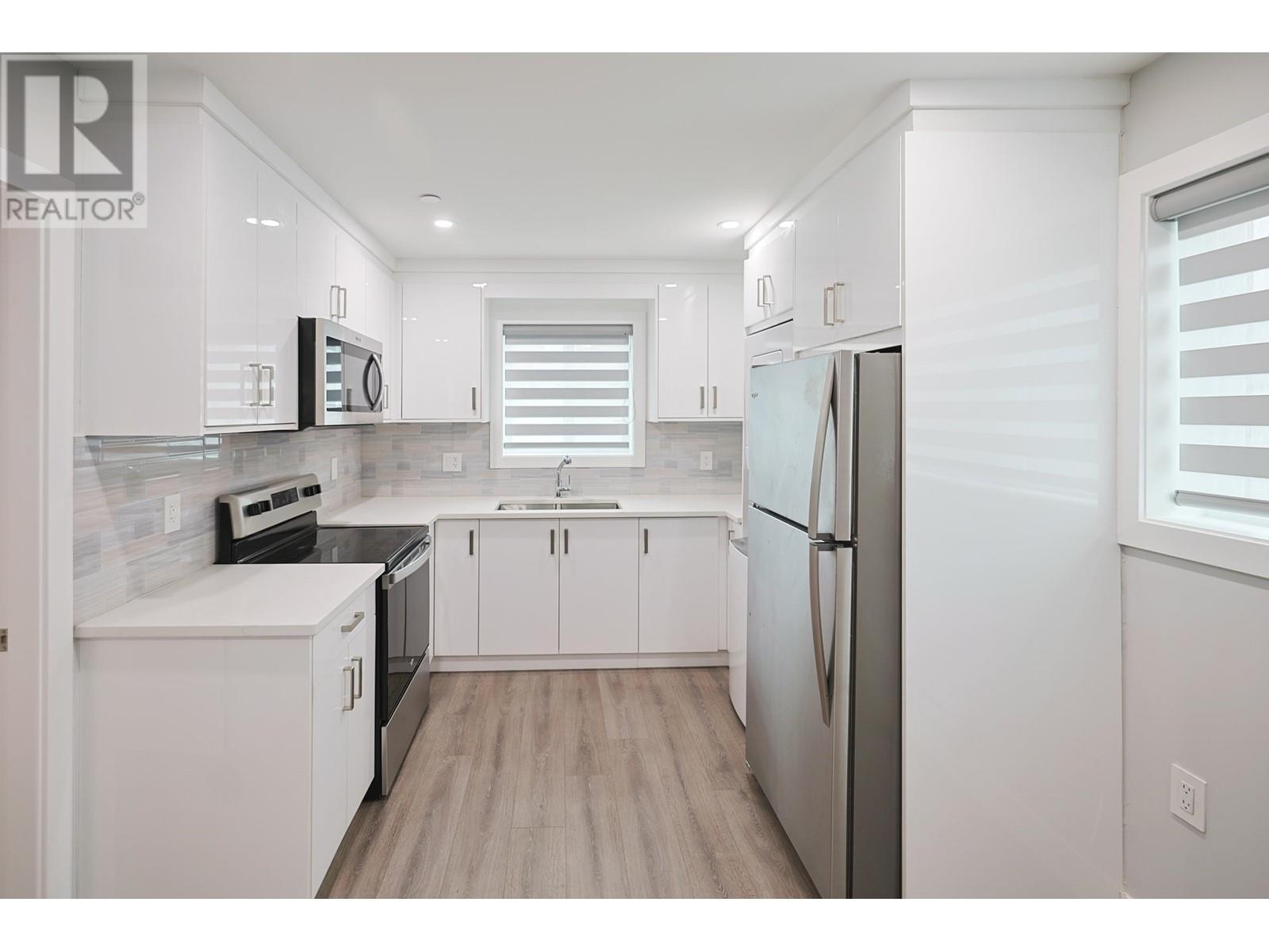 2984 Kitchener Street, Vancouver, British Columbia  V5K 3E5 - Photo 32 - R2865367