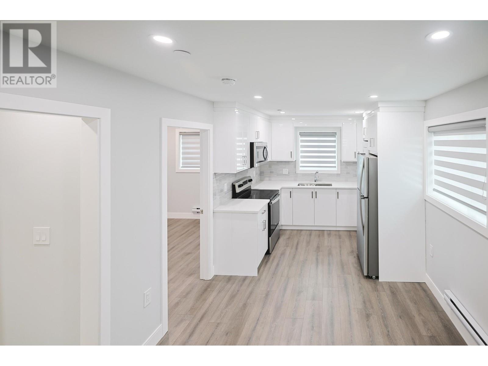 2984 Kitchener Street, Vancouver, British Columbia  V5K 3E5 - Photo 35 - R2865367