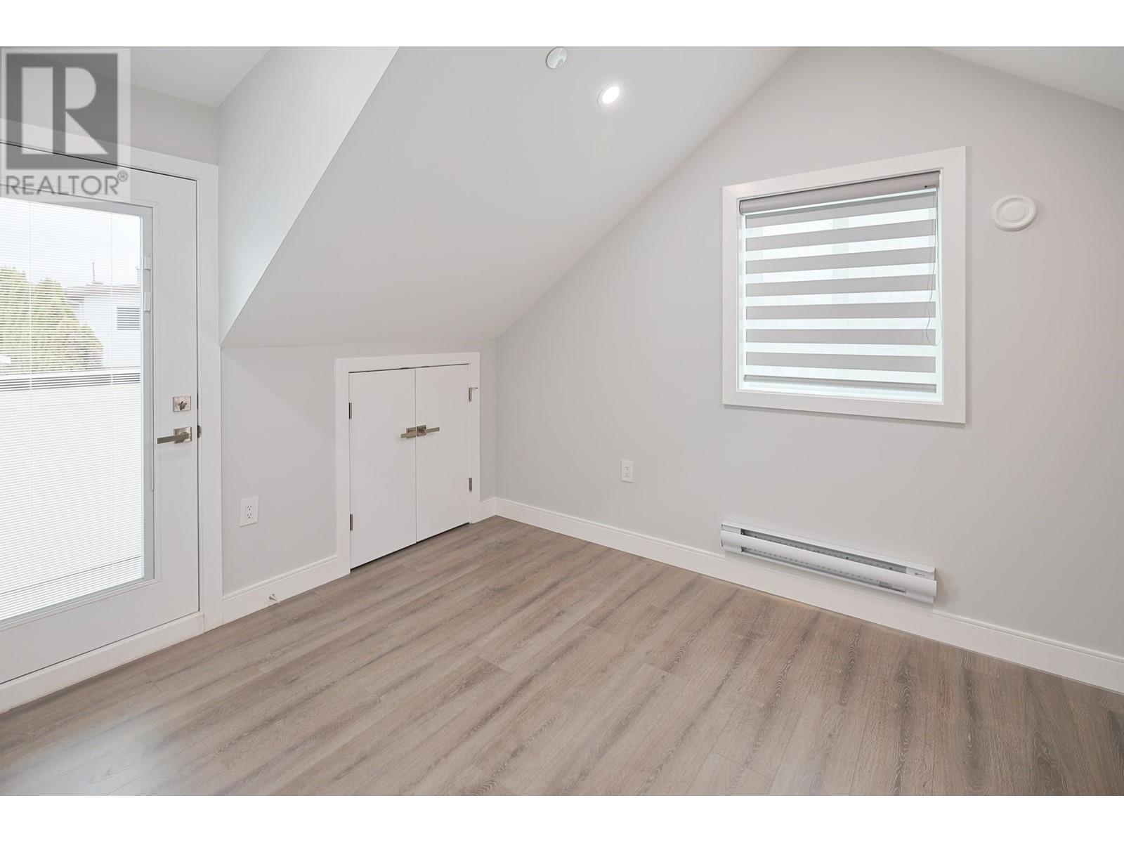 2984 Kitchener Street, Vancouver, British Columbia  V5K 3E5 - Photo 37 - R2865367