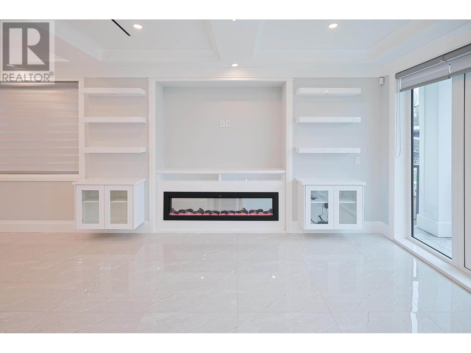 2984 Kitchener Street, Vancouver, British Columbia  V5K 3E5 - Photo 6 - R2865367