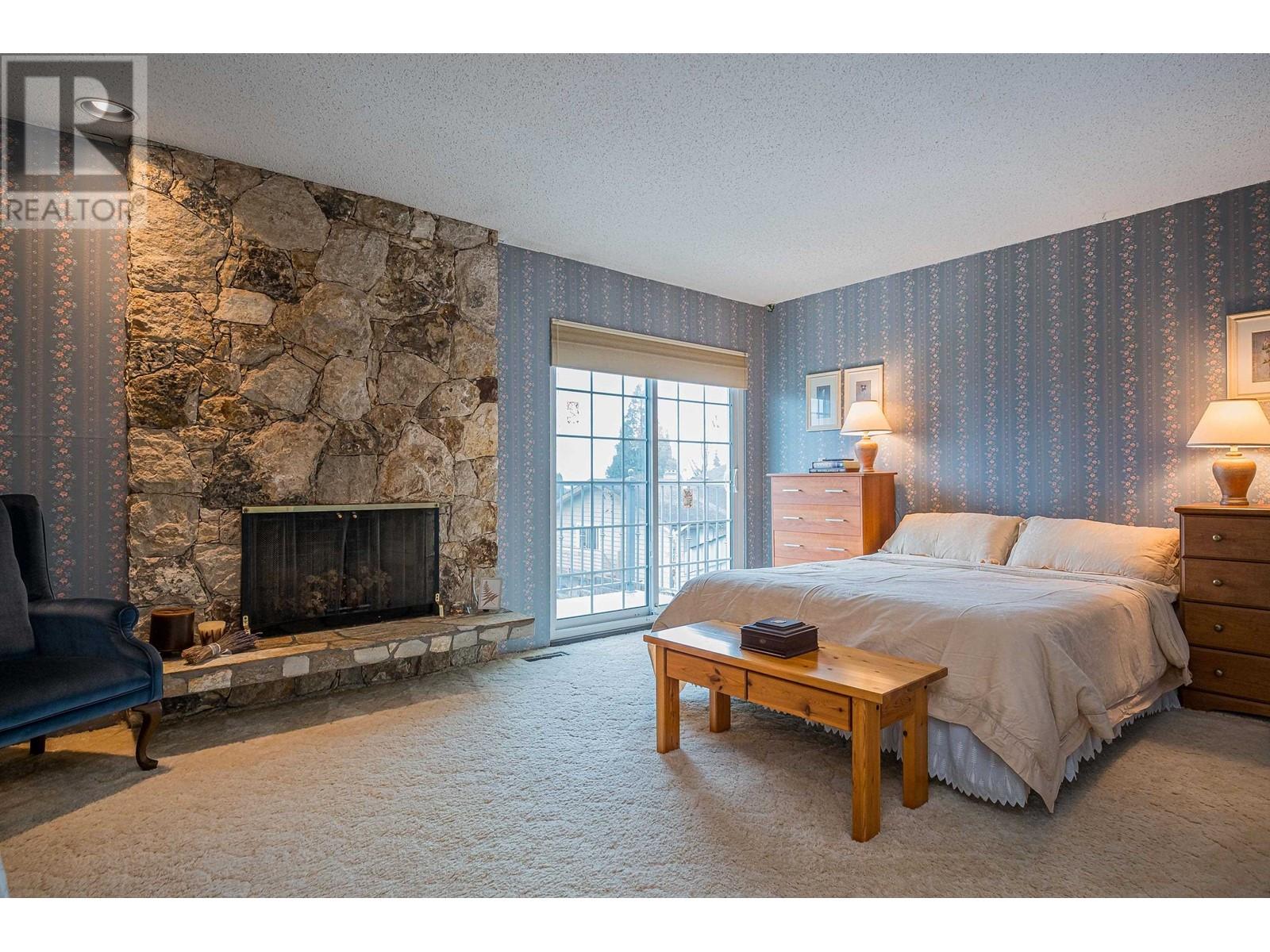 3175 Beacon Drive, Coquitlam, British Columbia  V3C 3W7 - Photo 21 - R2865392
