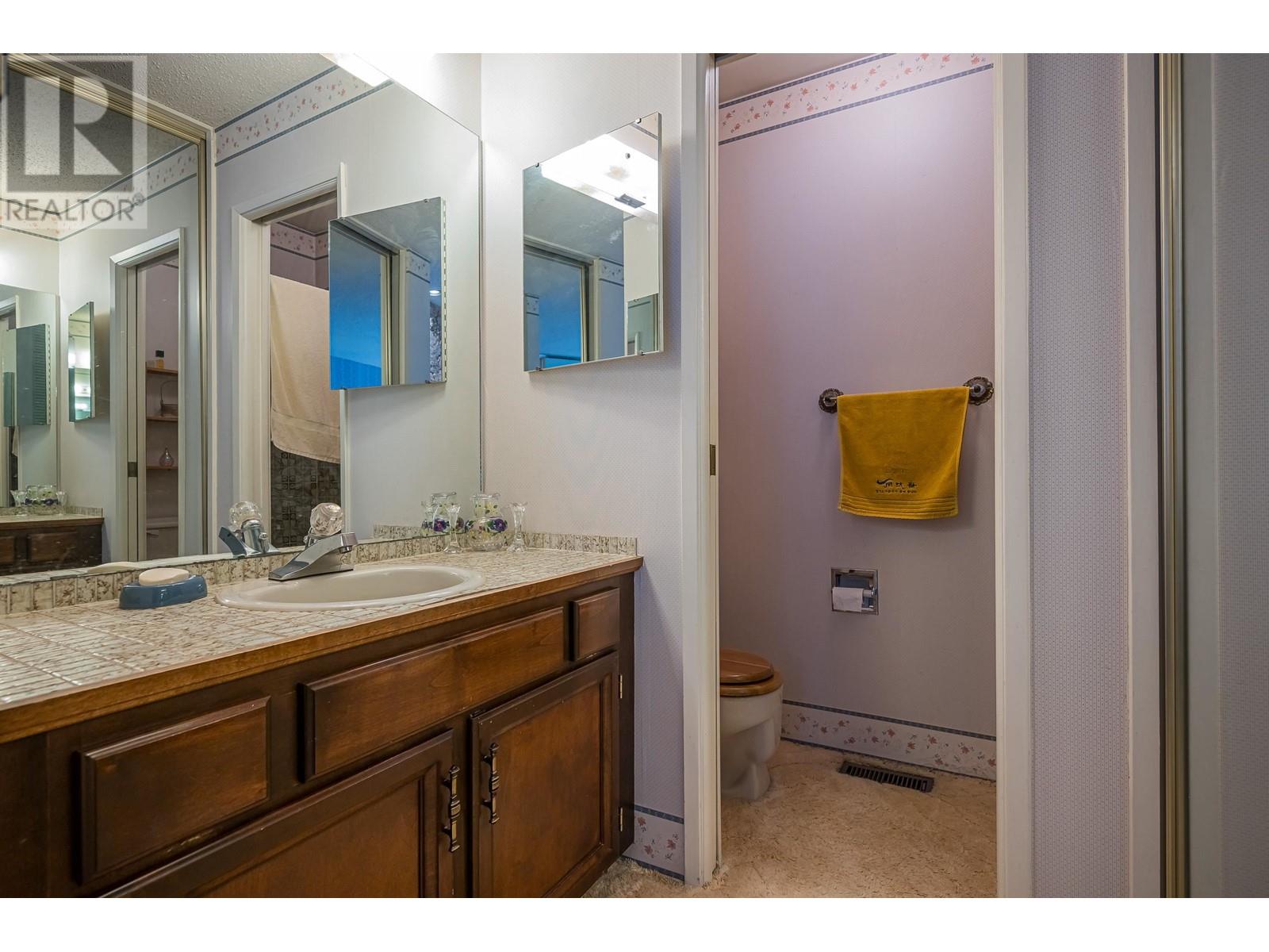3175 Beacon Drive, Coquitlam, British Columbia  V3C 3W7 - Photo 27 - R2865392