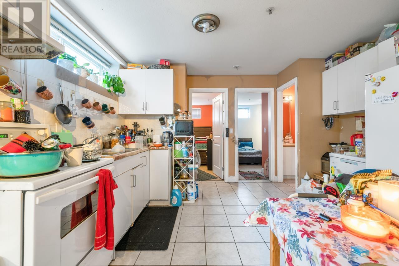 8050 Victoria Drive, Vancouver, British Columbia  V5P 4A5 - Photo 10 - R2865404