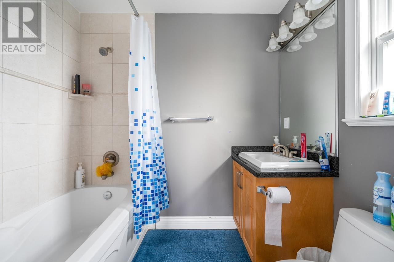 8050 Victoria Drive, Vancouver, British Columbia  V5P 4A5 - Photo 34 - R2865404