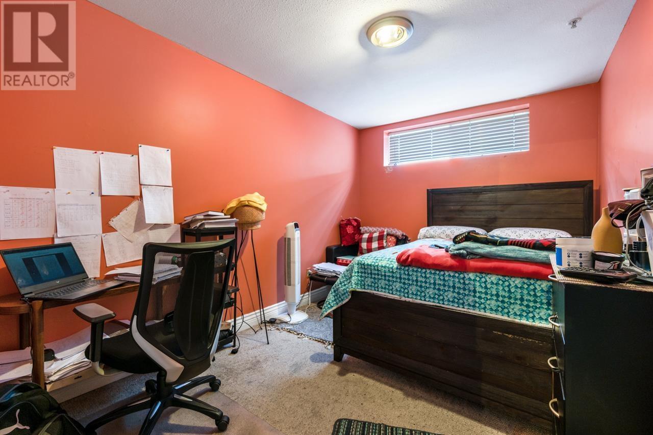 8050 Victoria Drive, Vancouver, British Columbia  V5P 4A5 - Photo 6 - R2865404