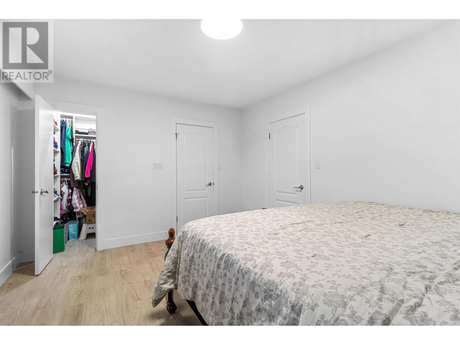 691 Schoolhouse Street, Coquitlam, British Columbia  V3J 5R6 - Photo 10 - R2865416