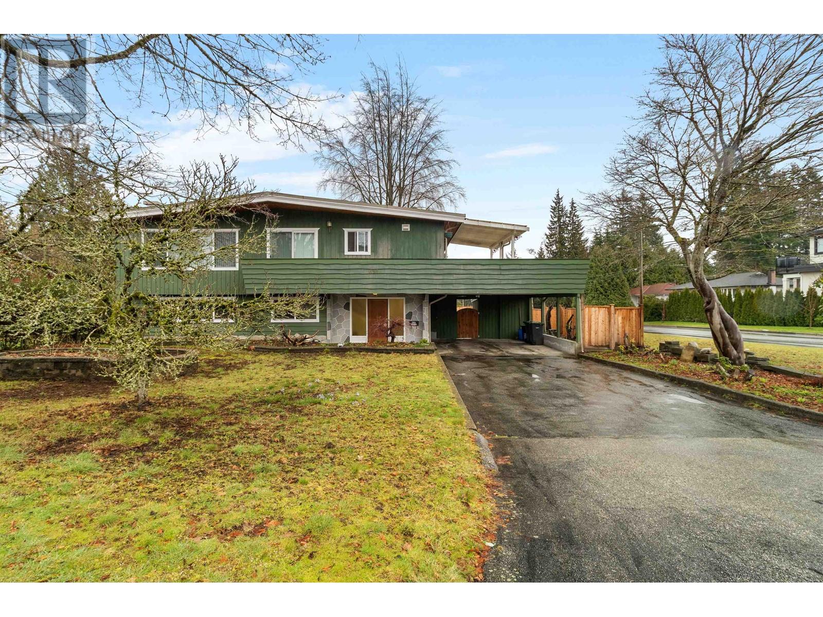 691 Schoolhouse Street, Coquitlam, British Columbia  V3J 5R6 - Photo 25 - R2865416
