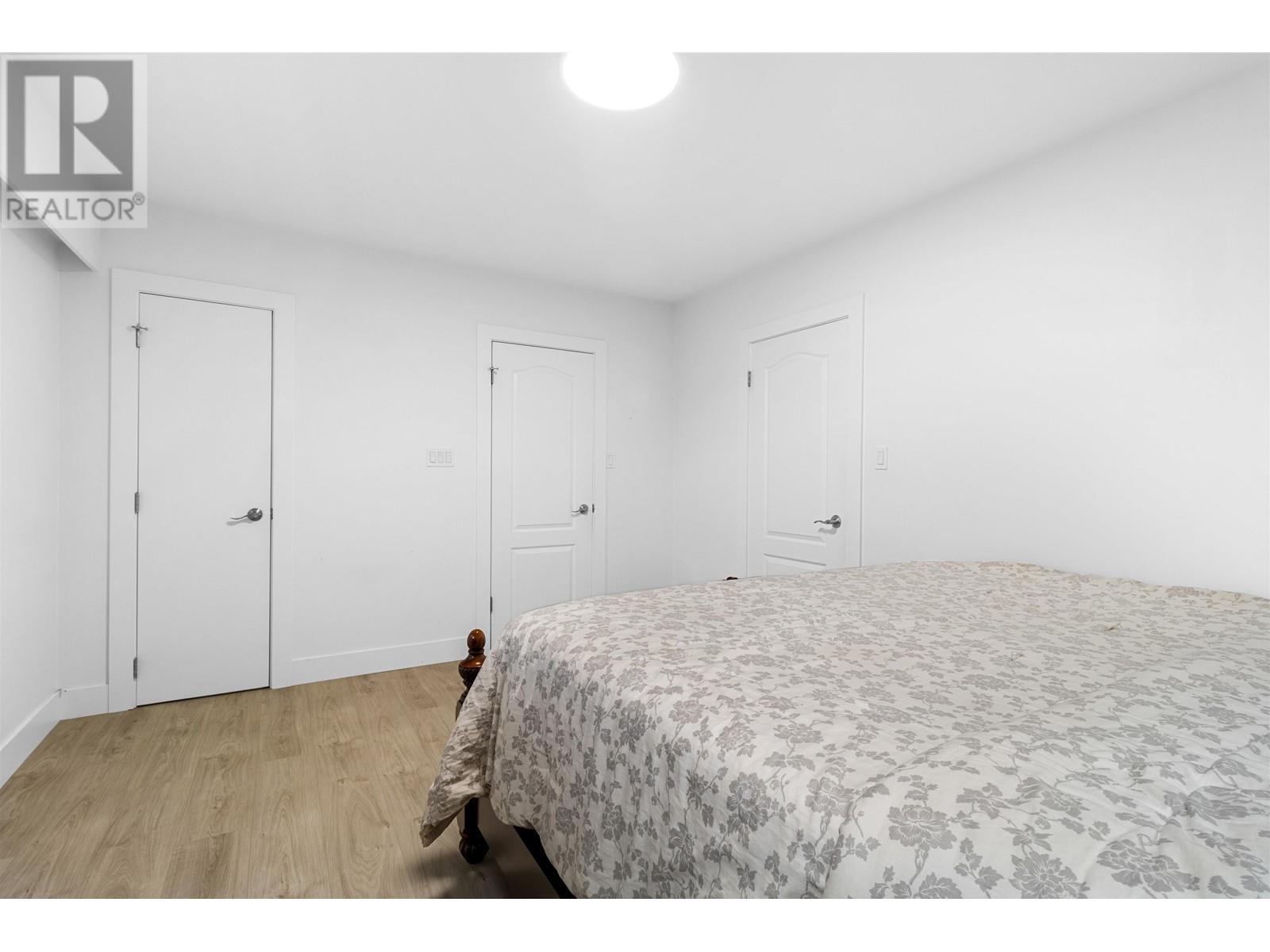 691 Schoolhouse Street, Coquitlam, British Columbia  V3J 5R6 - Photo 9 - R2865416