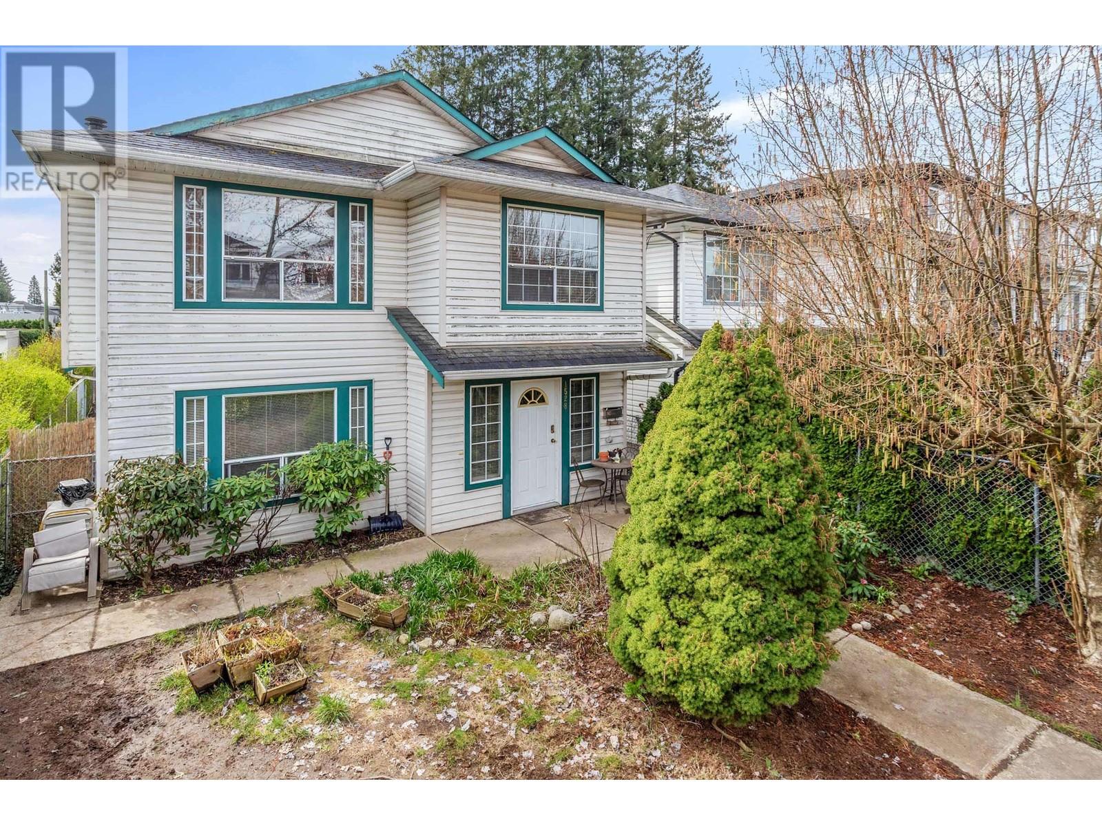 1528 Manning Avenue, Port Coquitlam, British Columbia  V3B 1K5 - Photo 1 - R2865421