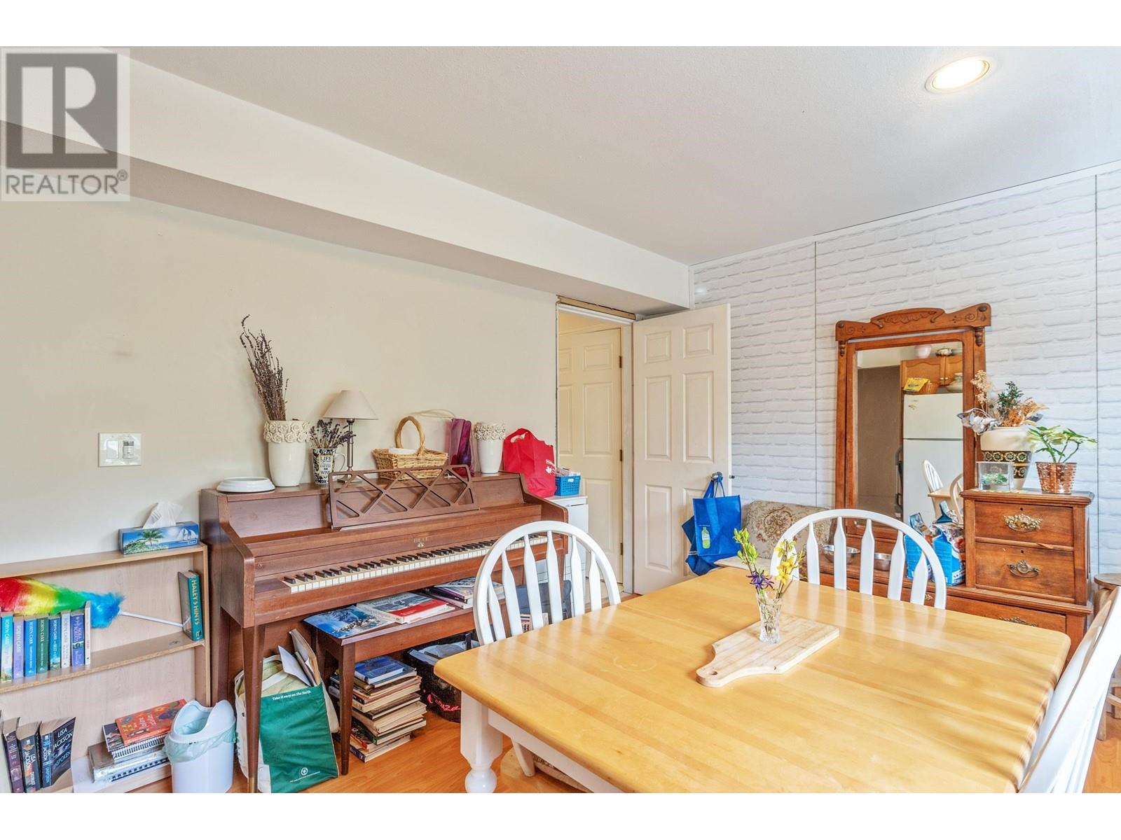 1528 Manning Avenue, Port Coquitlam, British Columbia  V3B 1K5 - Photo 22 - R2865421