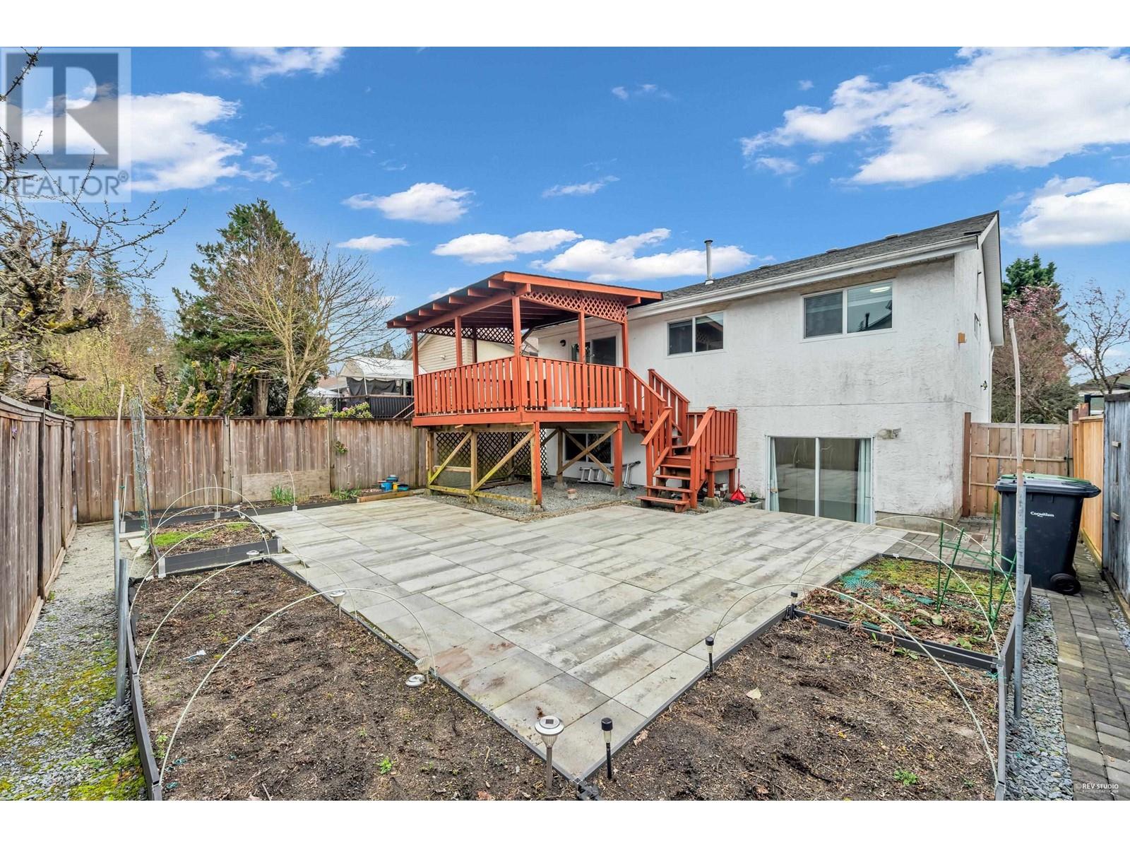 3225 Ballenas Court, Coquitlam, British Columbia  V3E 1T3 - Photo 35 - R2865439