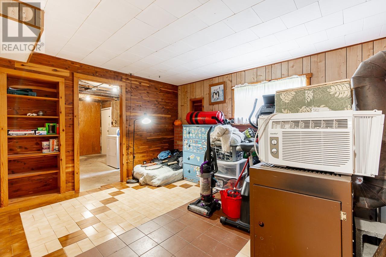 24765 Halnor Avenue, Maple Ridge, British Columbia  V4R 1J8 - Photo 17 - R2865447