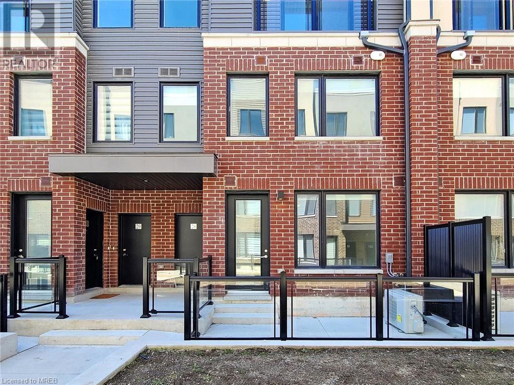 3405 Ridgeway Drive Unit# 27, Mississauga, Ontario  L5L 5T3 - Photo 1 - 40565408