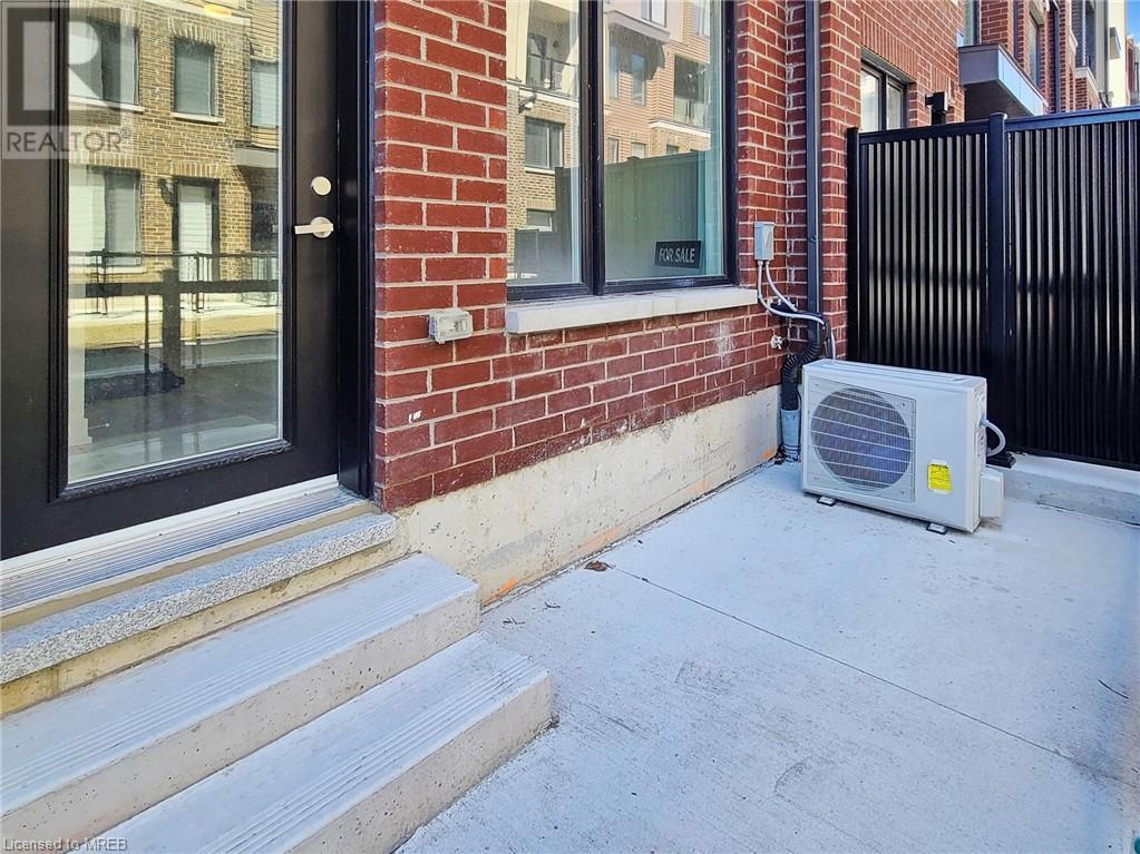 3405 Ridgeway Drive Unit# 27, Mississauga, Ontario  L5L 5T3 - Photo 10 - 40565408