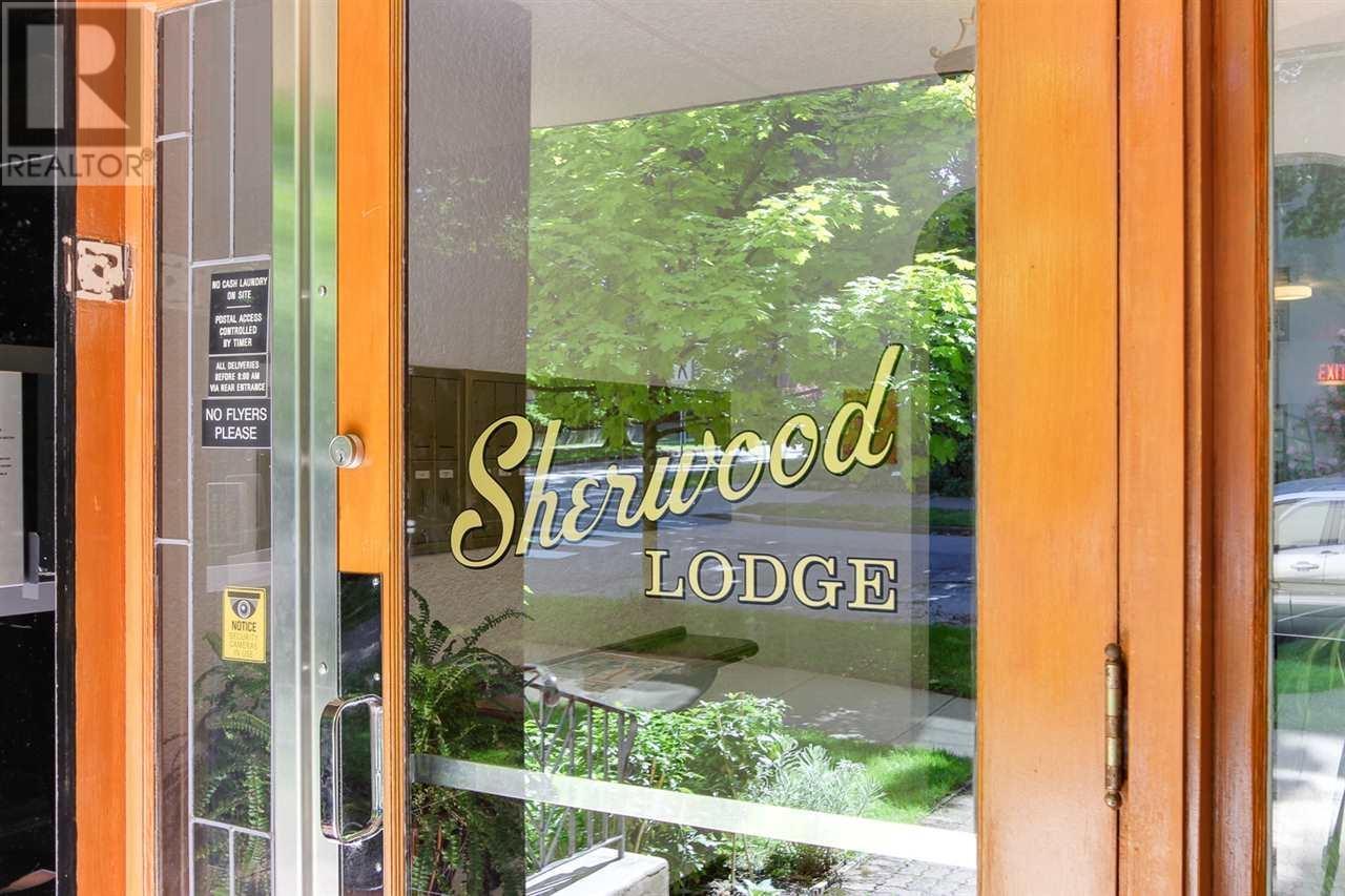 204 985 Jervis Street, Vancouver, British Columbia  V6E 2B7 - Photo 2 - R2865206