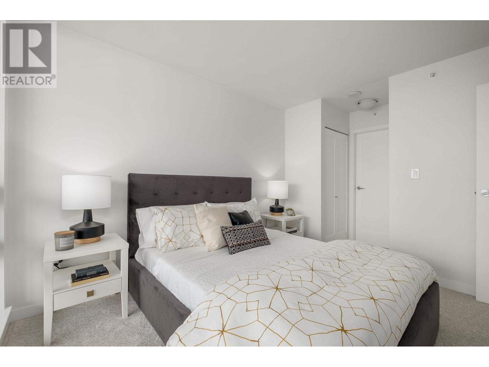 902 1 Renaissance Square, New Westminster, British Columbia  V3M 0B6 - Photo 10 - R2865150