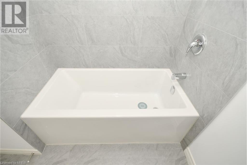 165 Summersides Boulevard, Pelham, Ontario  L3B 5N5 - Photo 19 - 40565467