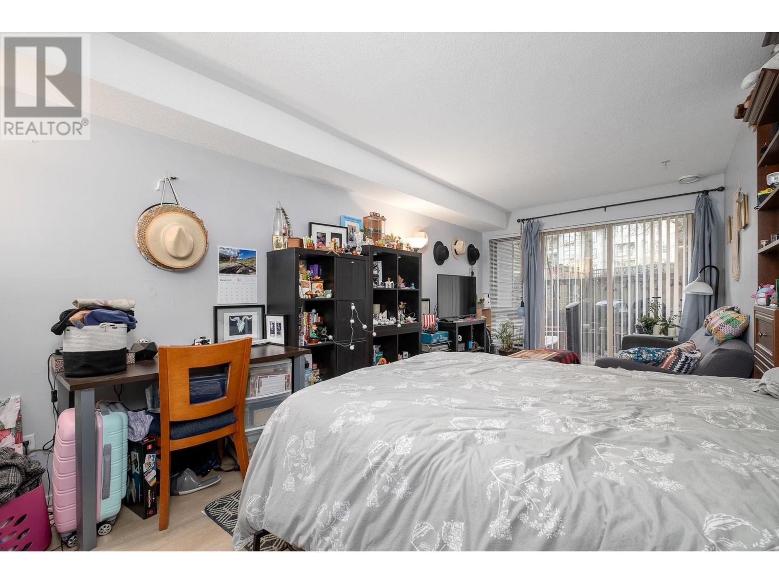219 9339 University Crescent, Burnaby, British Columbia  V5A 4Y1 - Photo 5 - R2864560