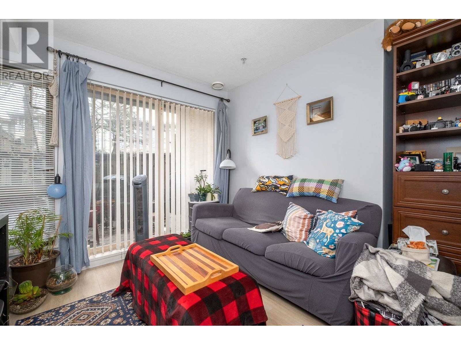 219 9339 University Crescent, Burnaby, British Columbia  V5A 4Y1 - Photo 9 - R2864560