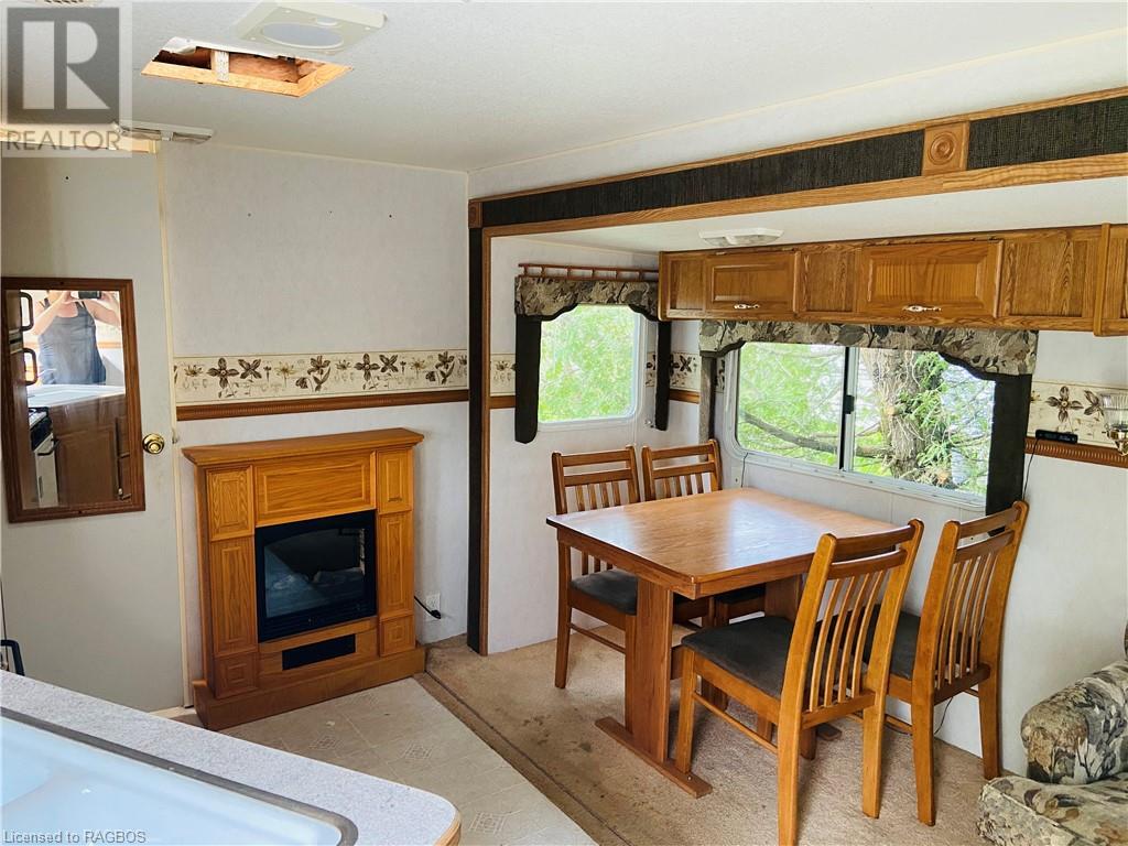 9 Tamarac Road Unit# 18, Stokes Bay, Ontario  N0H 2R0 - Photo 2 - 40134387