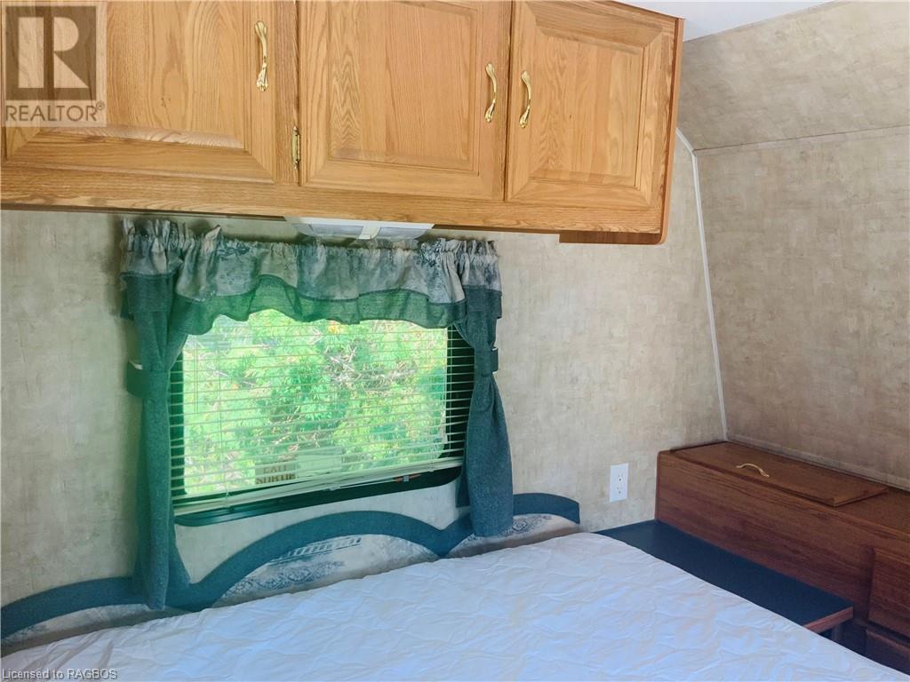 9 Tamarac Road Unit# 10, Stokes Bay, Ontario  N0H 2R0 - Photo 9 - 40140685