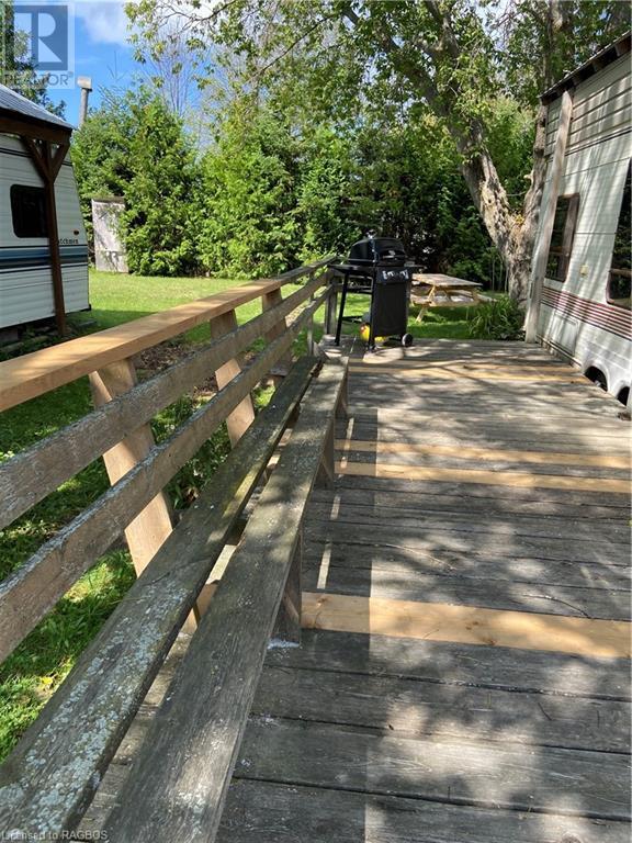 9 Tamarac Road Unit# 5, Stokes Bay, Ontario  N0H 2R0 - Photo 2 - 40160233