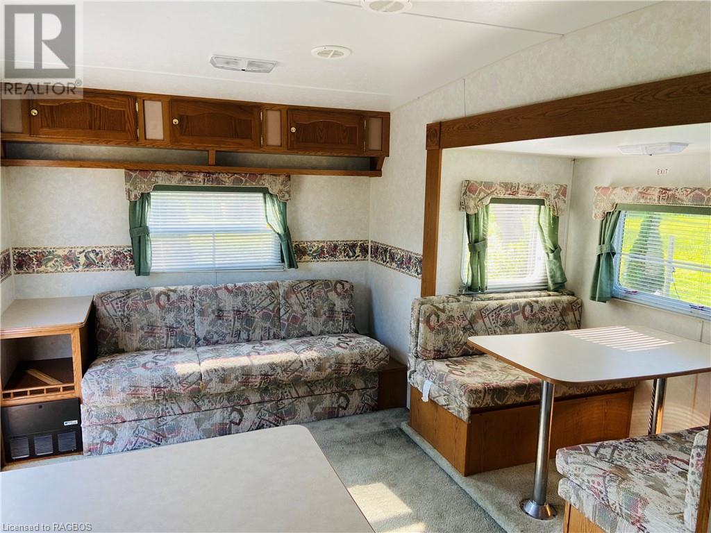 9 Tamarac Road Unit# 12, Stokes Bay, Ontario  N0H 2R0 - Photo 5 - 40159820