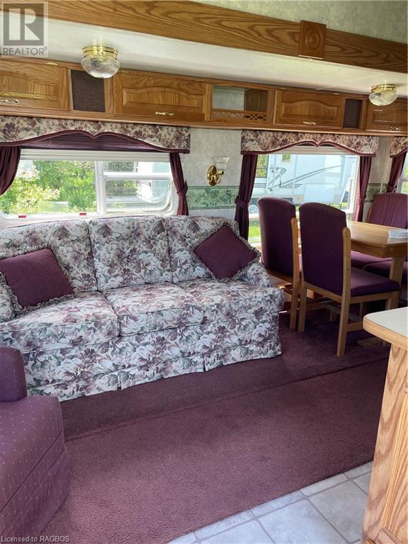 9 Tamarac Road Unit# 27, Stokes Bay, Ontario  N0H 2R0 - Photo 4 - 40288001