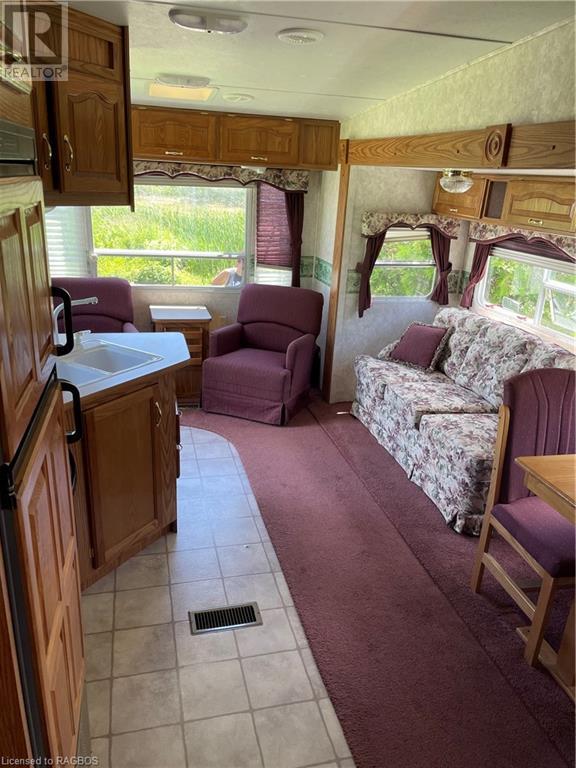 9 Tamarac Road Unit# 27, Stokes Bay, Ontario  N0H 2R0 - Photo 6 - 40288001