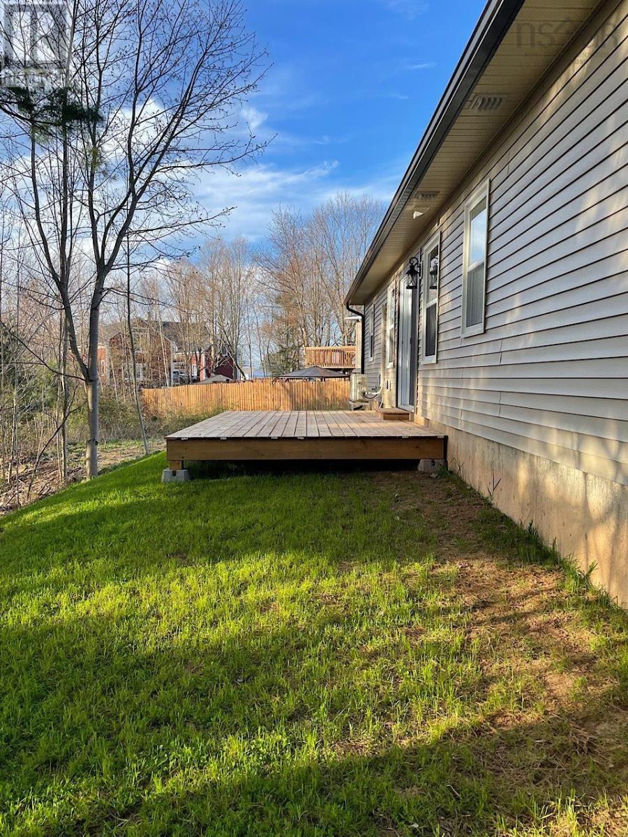 7 Daphne Court, New Minas, Nova Scotia  B4N 5J9 - Photo 4 - 202405894