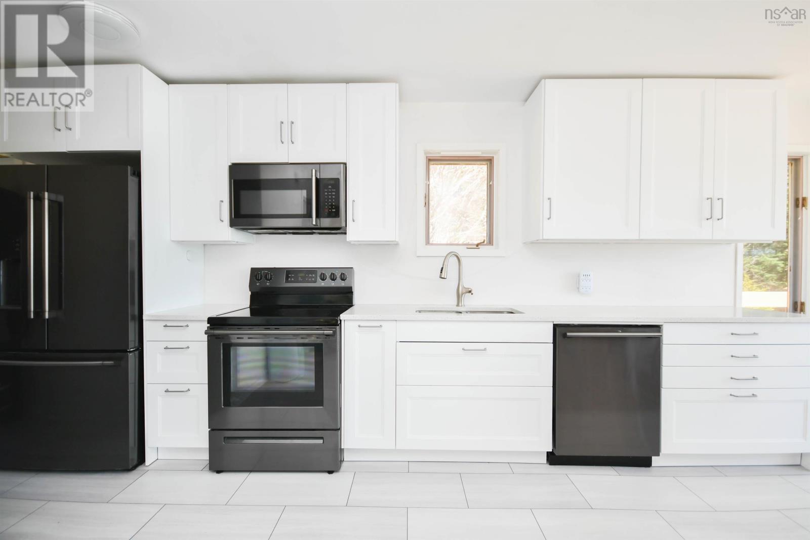 230 Douglaswood Drive, Lakelands, Nova Scotia  B0N 1Z0 - Photo 5 - 202405900