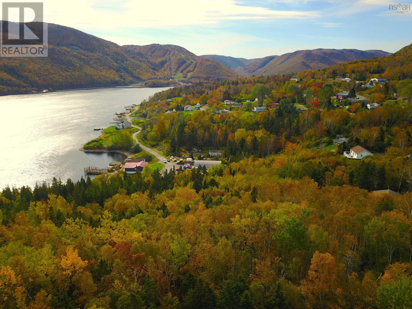 Harbour View Drive, Whitty Shore, Ingonish Beach, Nova Scotia  B0C 1L0 - Photo 11 - 202405904