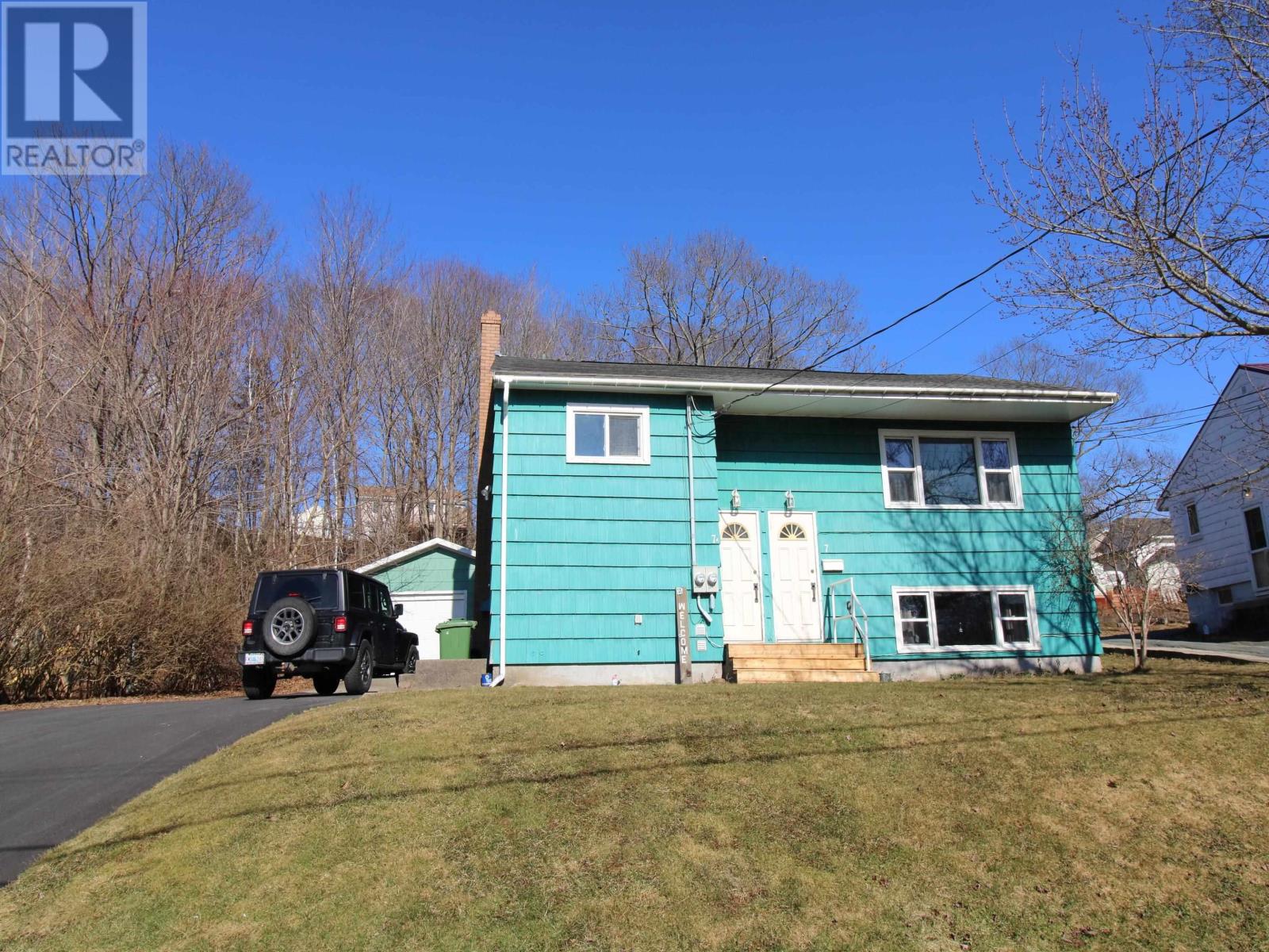 7 & 7a Mountain Avenue, Dartmouth, Nova Scotia  B2X 1E9 - Photo 1 - 202405789