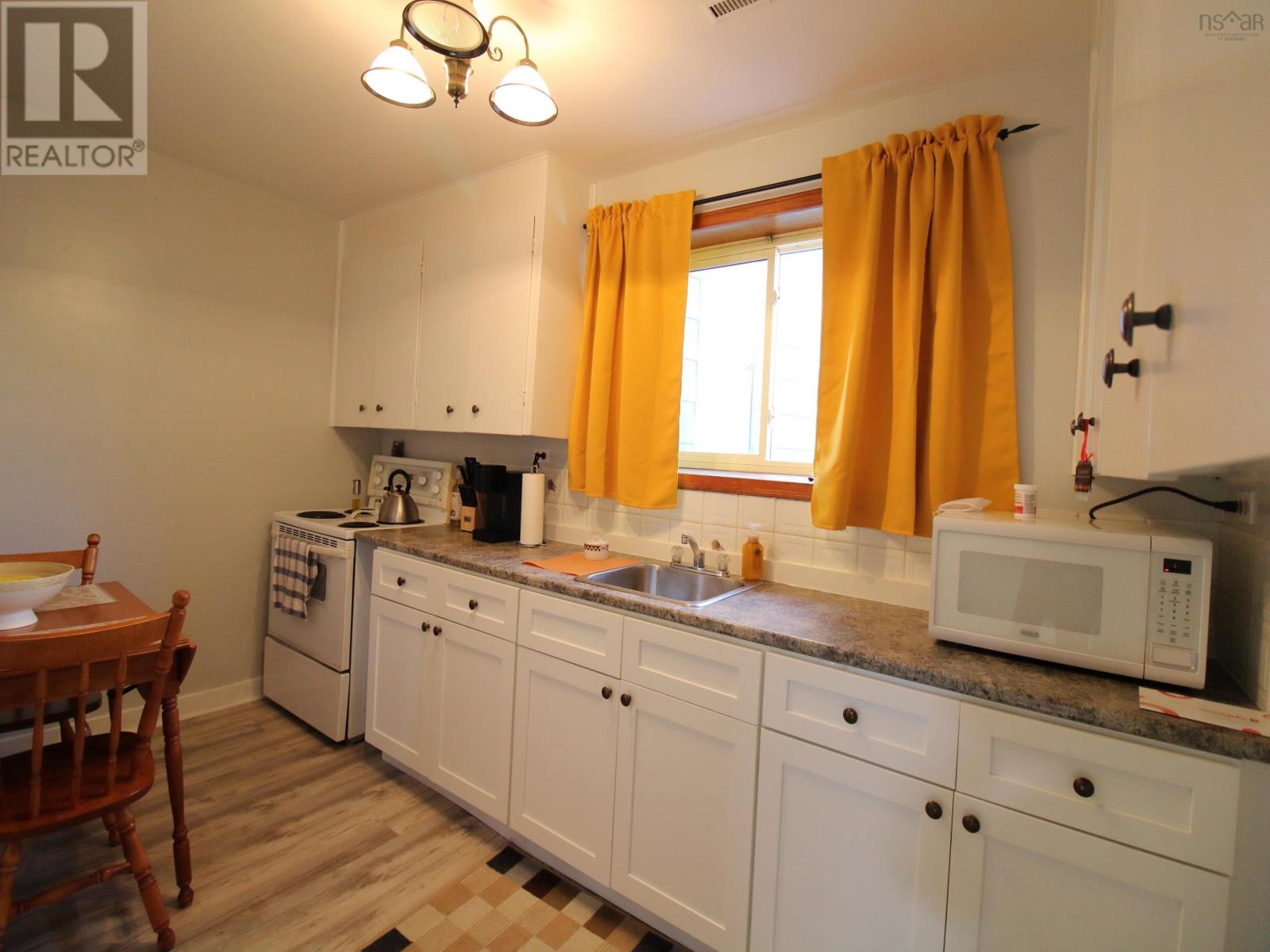 7 & 7a Mountain Avenue, Dartmouth, Nova Scotia  B2X 1E9 - Photo 11 - 202405789