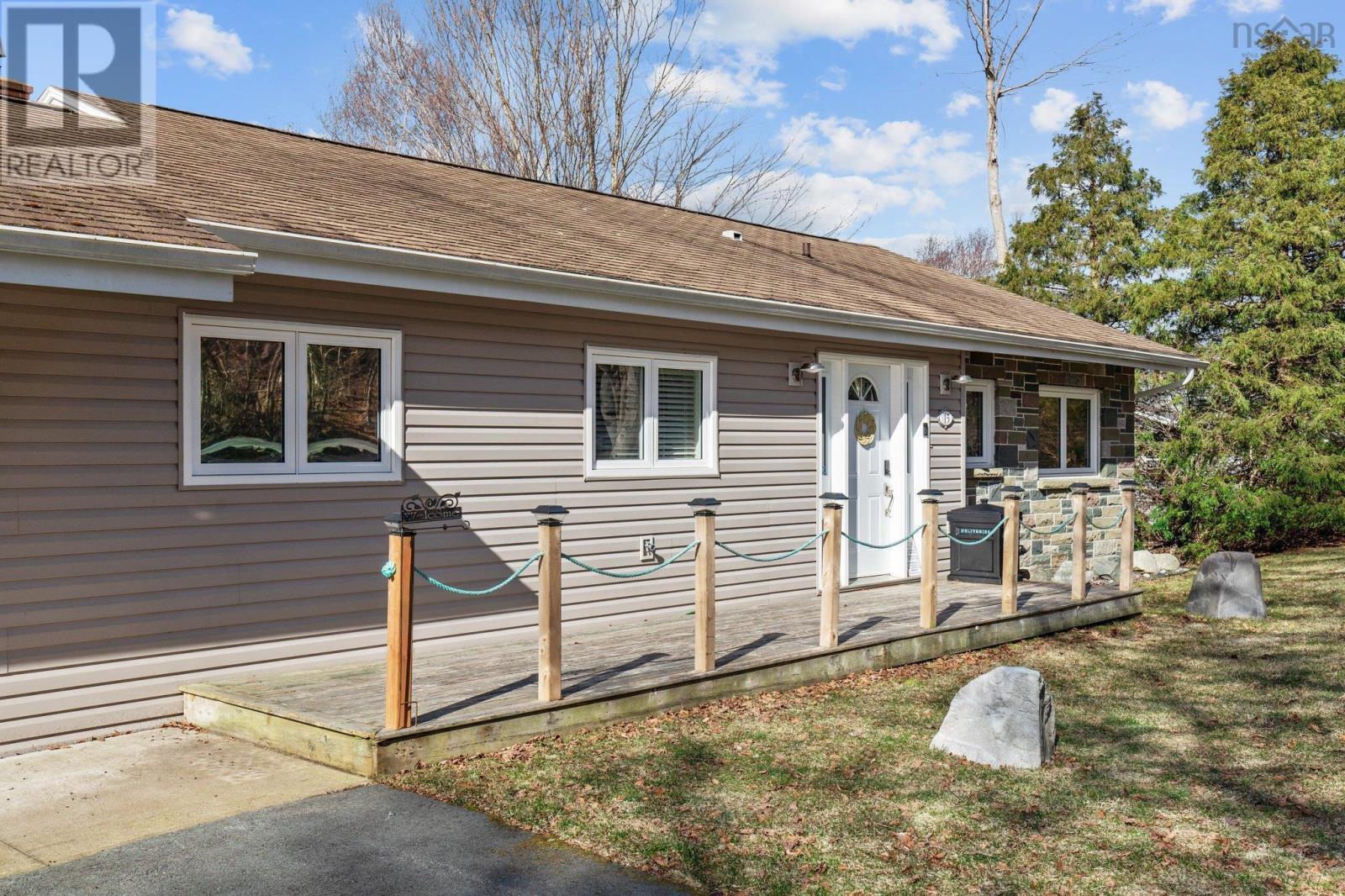 15 River Drive, Lake Echo, Nova Scotia  B3E 1C8 - Photo 3 - 202405839