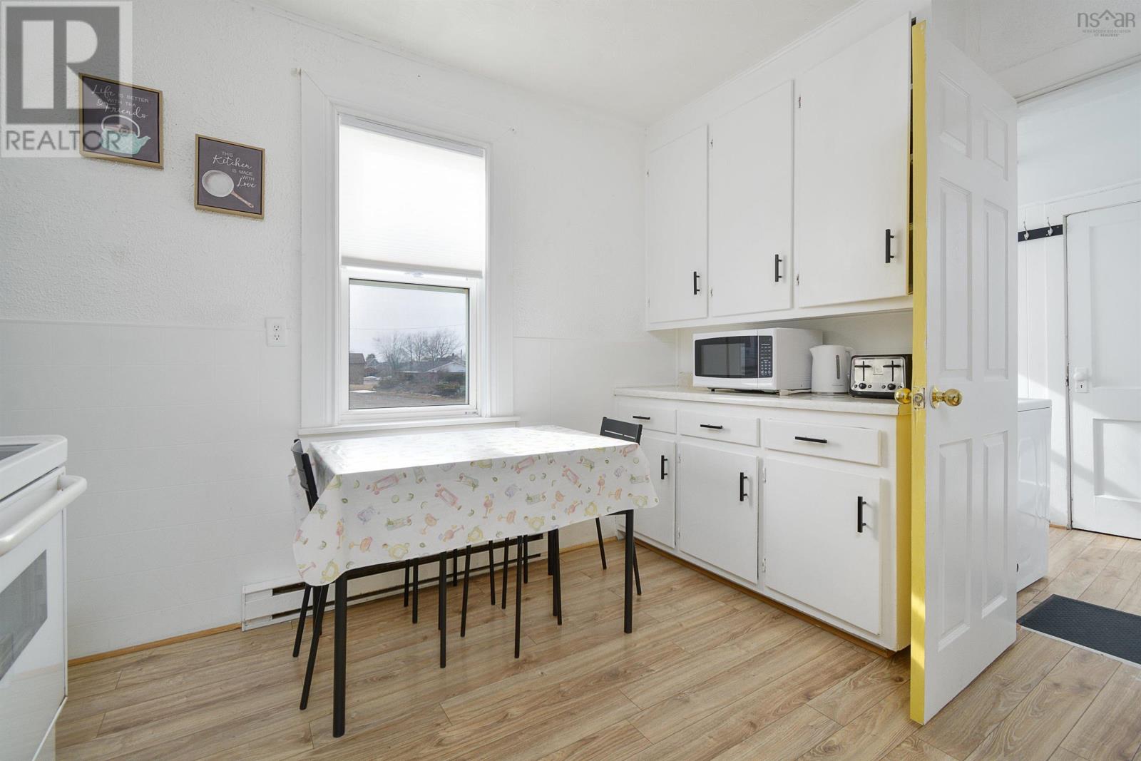 105 Welton Street    Sydney, Sydney, Nova Scotia  B1P 5R6 - Photo 11 - 202405908