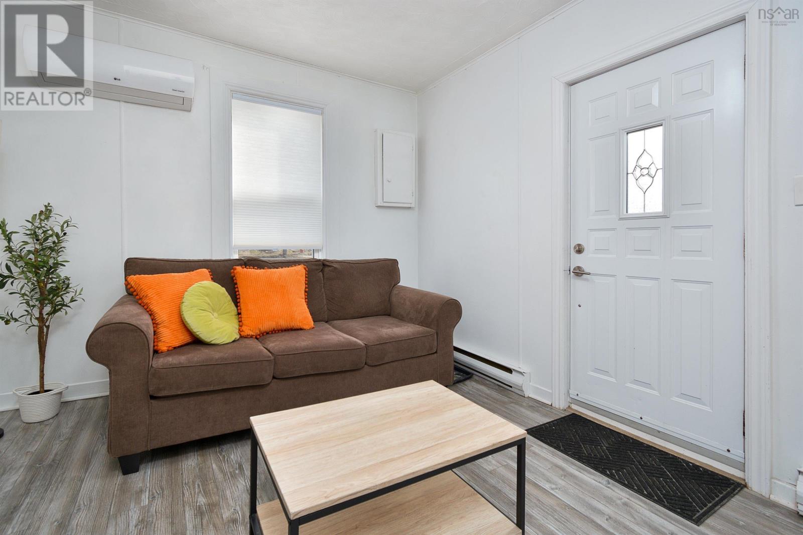 105 Welton Street    Sydney, Sydney, Nova Scotia  B1P 5R6 - Photo 17 - 202405908