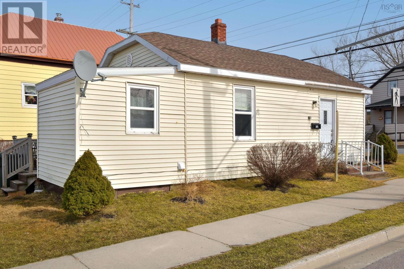 105 Welton Street    Sydney, Sydney, Nova Scotia  B1P 5R6 - Photo 2 - 202405908