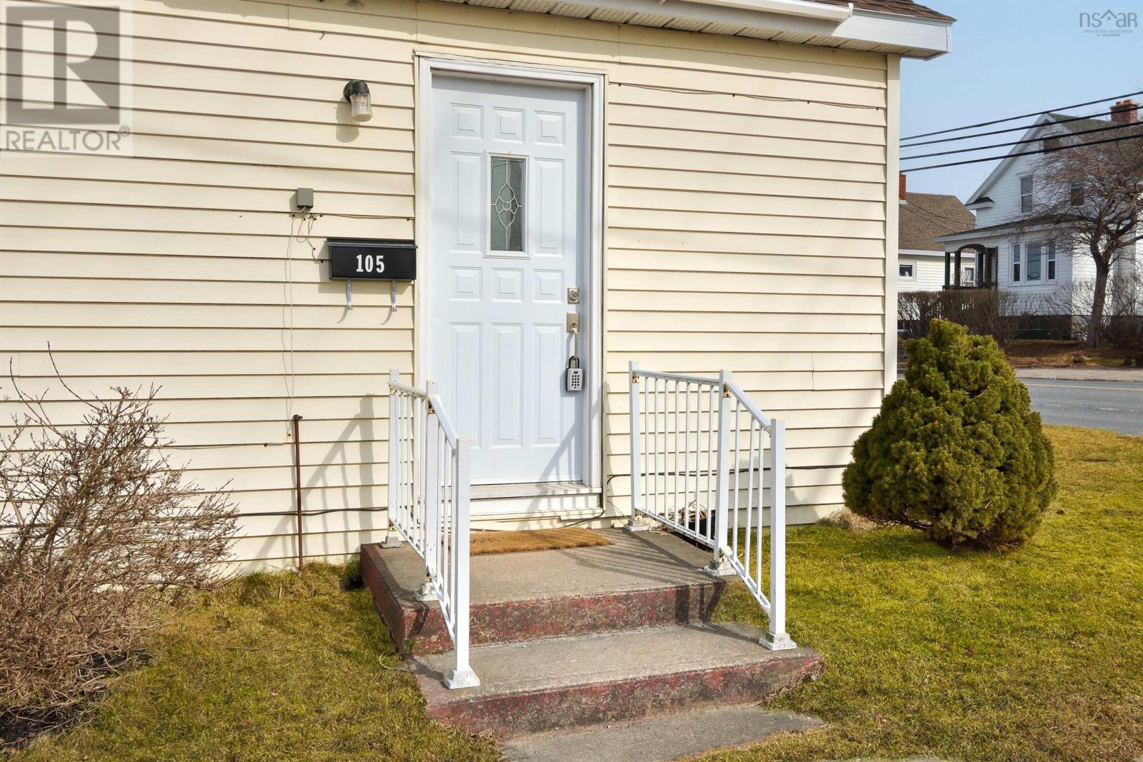 105 Welton Street    Sydney, Sydney, Nova Scotia  B1P 5R6 - Photo 5 - 202405908