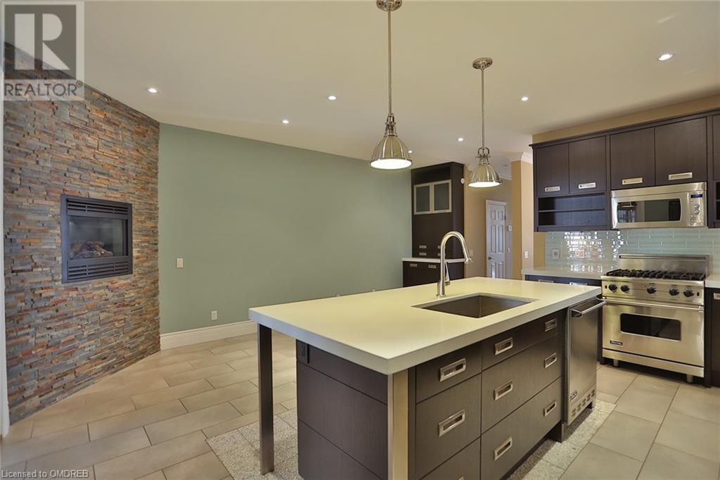 2377 Ontario Street, Oakville, Ontario  L6L 1A6 - Photo 5 - 40560858