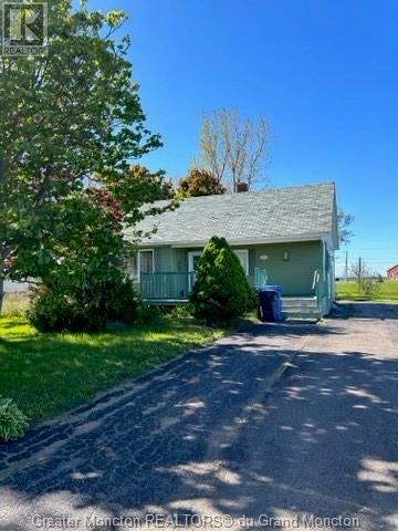 369 St-Pierre Est, Caraquet, New Brunswick  E1W 1B4 - Photo 2 - M158322