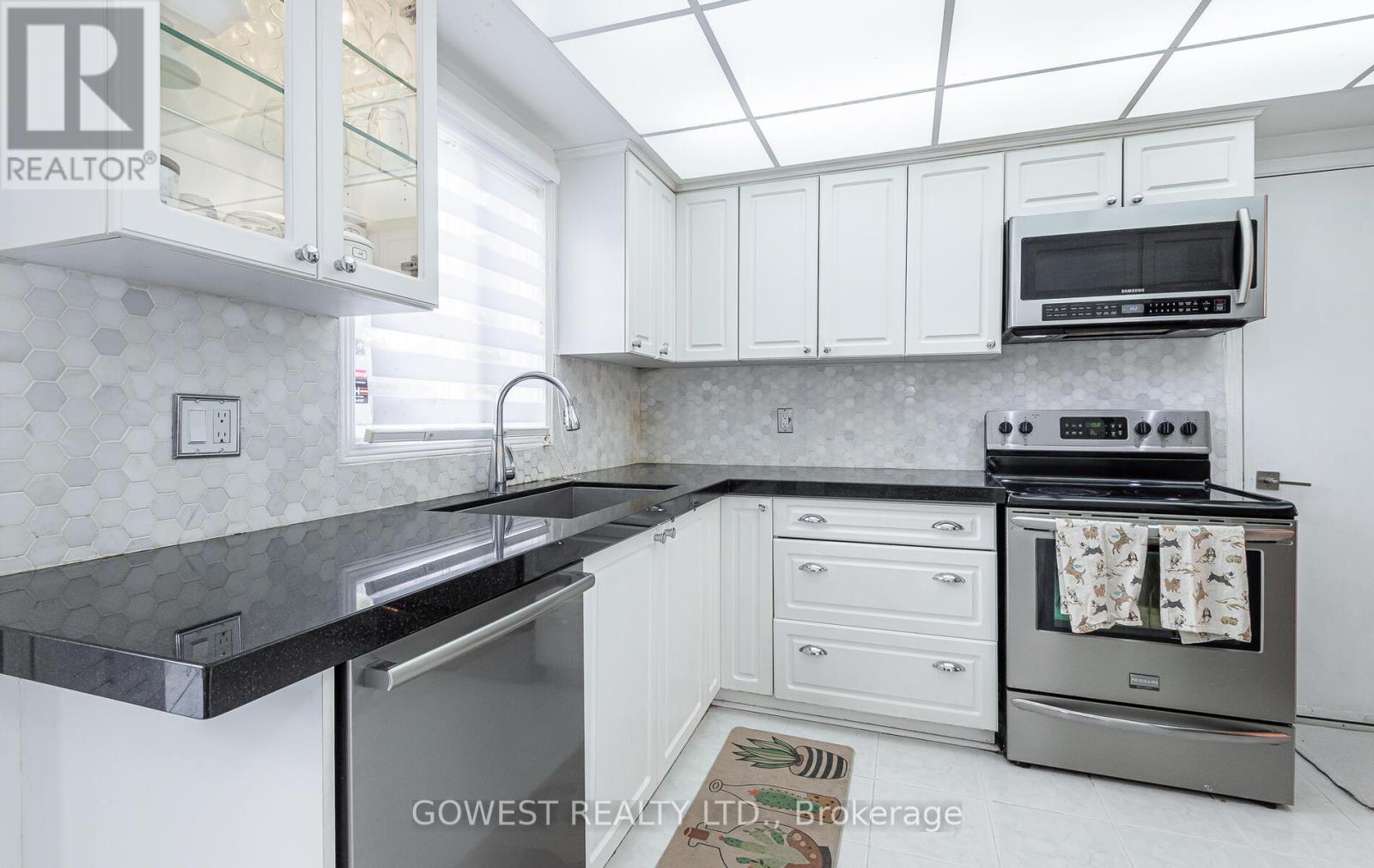 6225 Tenth Line W, Mississauga, Ontario  L5N 5T3 - Photo 10 - W8197102