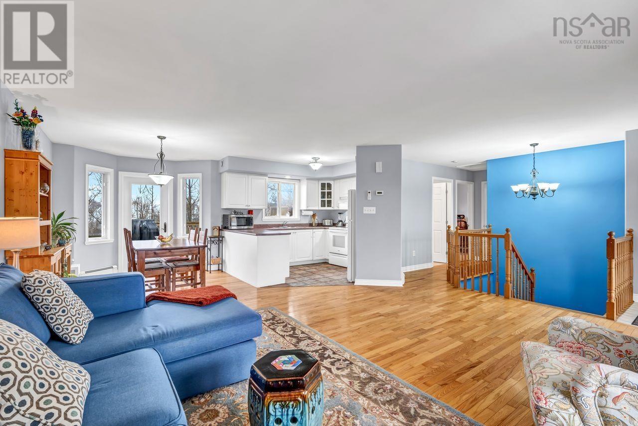 26 Kings Road, Lower Sackville, Nova Scotia  B4C 3S6 - Photo 10 - 202405804