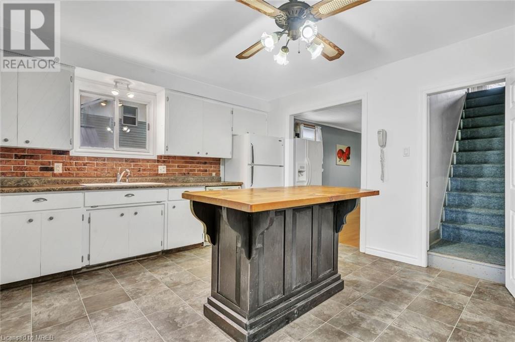 20 Walnut Street, Zurich, Ontario  N0M 2T0 - Photo 15 - 40562166