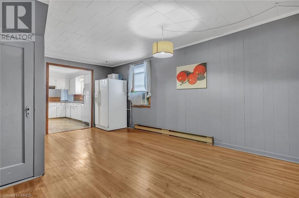 20 Walnut Street, Zurich, Ontario  N0M 2T0 - Photo 17 - 40562166